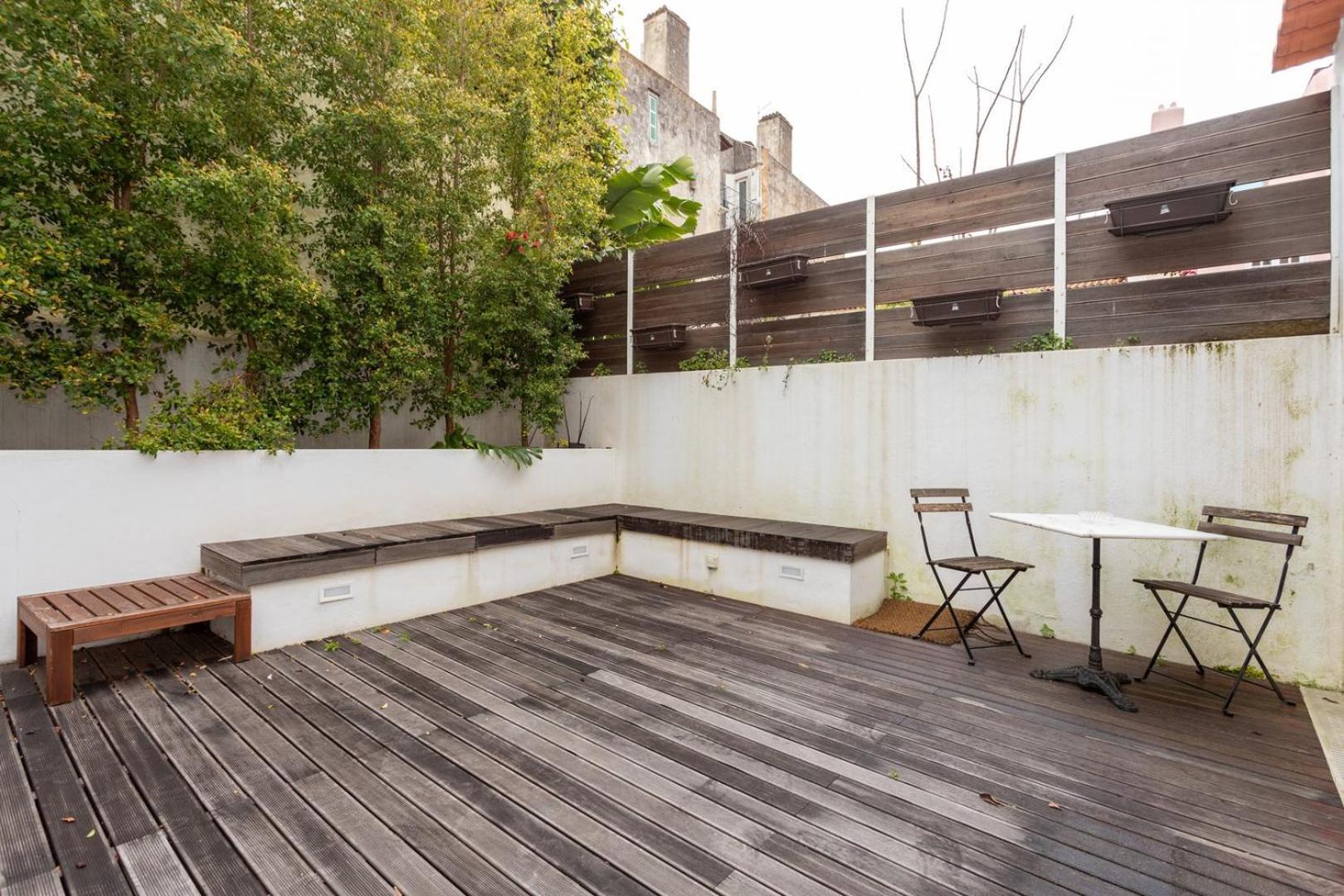 2br Terrasse Townhouse Style With Ac | By Airnest Apartment
